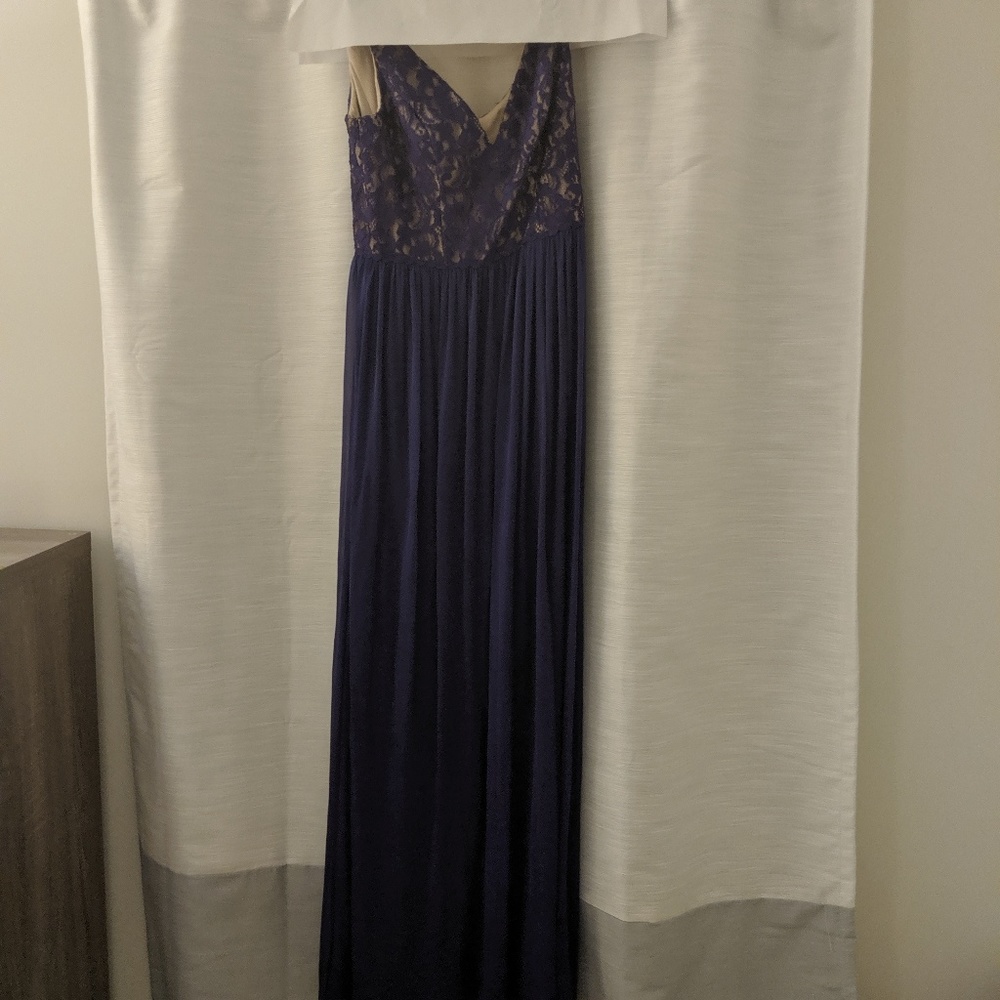 Dress - Picture 3 of 8